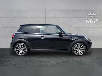 Used MINI Hatch 2024 for sale - 78365519: Photo