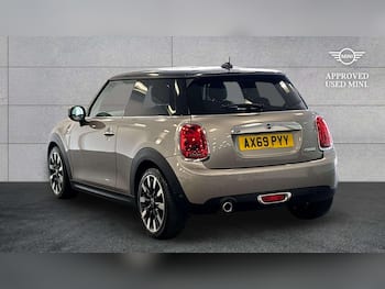 Used MINI Hatch 2019 for sale - 79702529: Photo