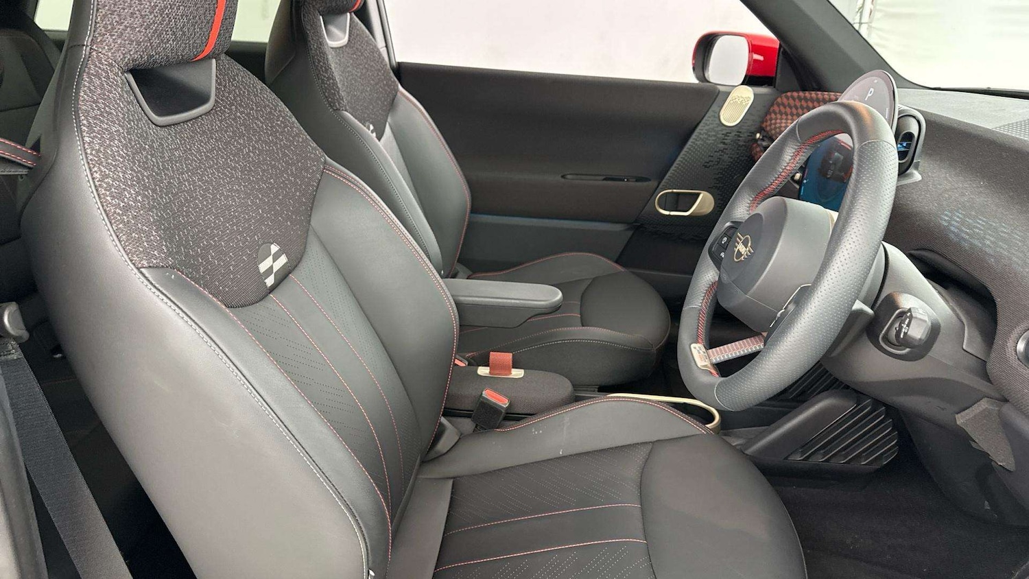 Used MINI Cooper 2024 for sale - 77011034: Photo 12