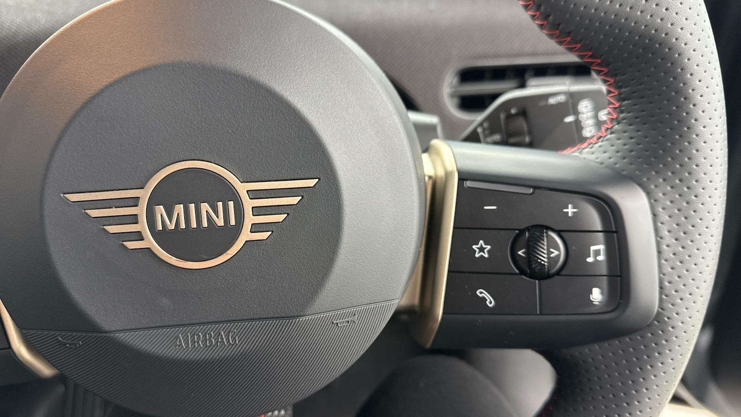 Used MINI Cooper 2024 for sale - 77011034: Photo 19