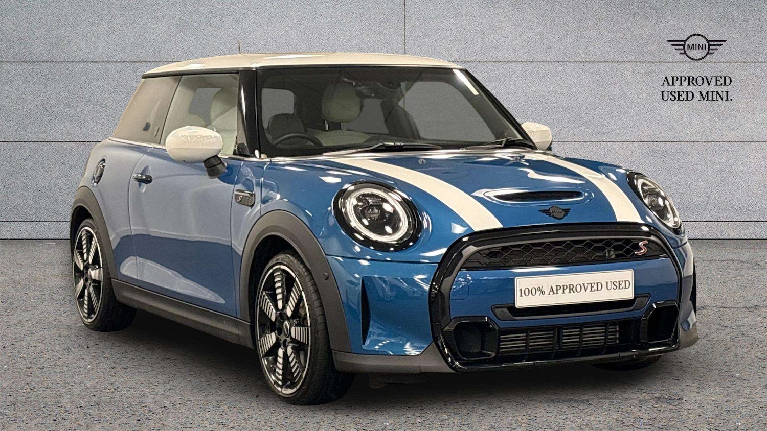 Used MINI Hatch 2023 for sale - 76827507: Photo 1