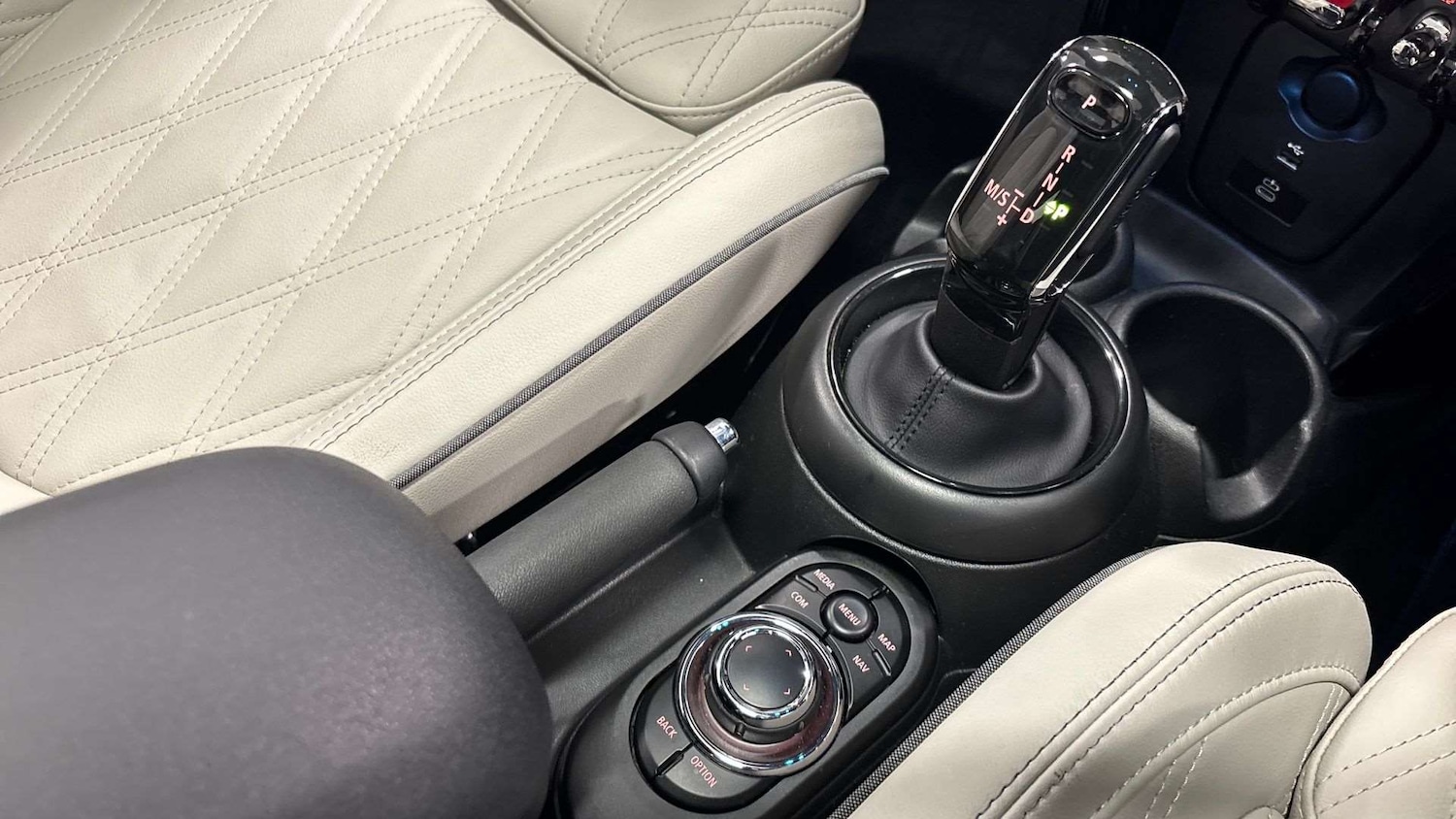 Used MINI Hatch 2023 for sale - 76827507: Photo 12