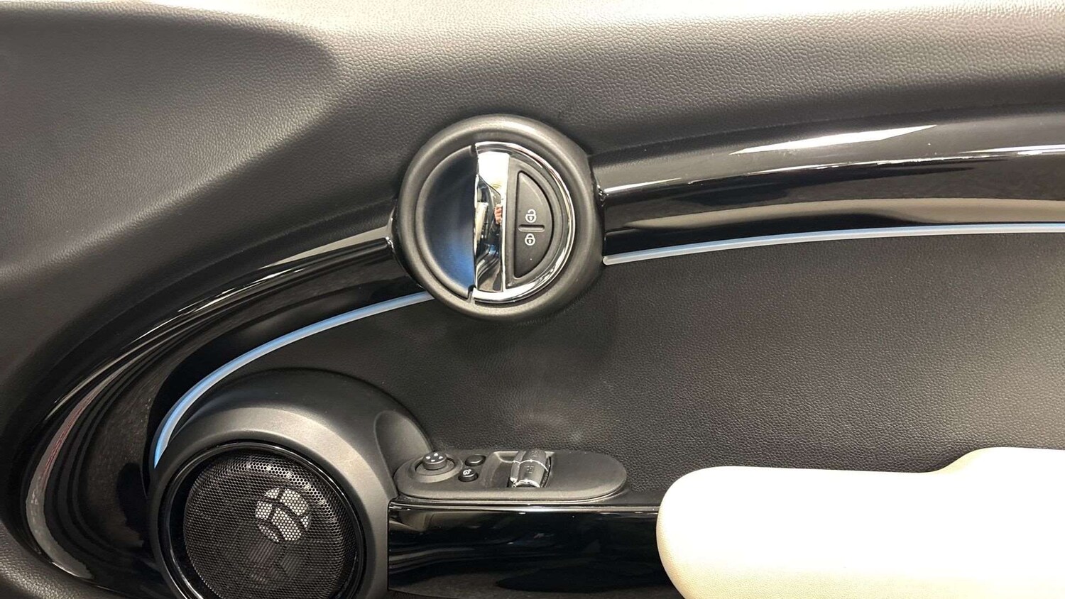 Used MINI Hatch 2023 for sale - 76827507: Photo 27