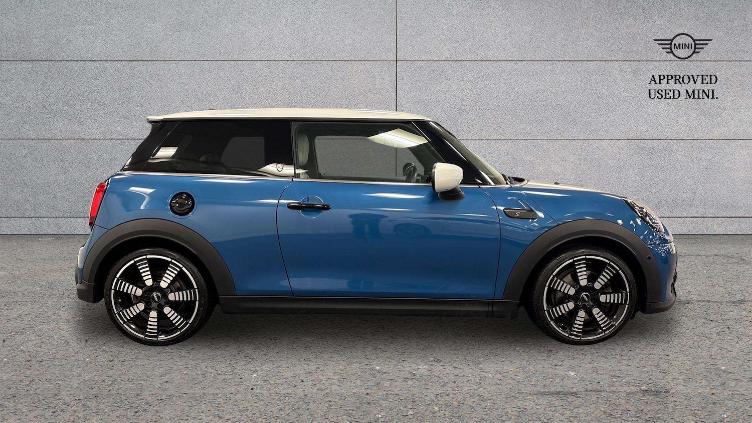 Used MINI Hatch 2023 for sale - 76827507: Photo 4