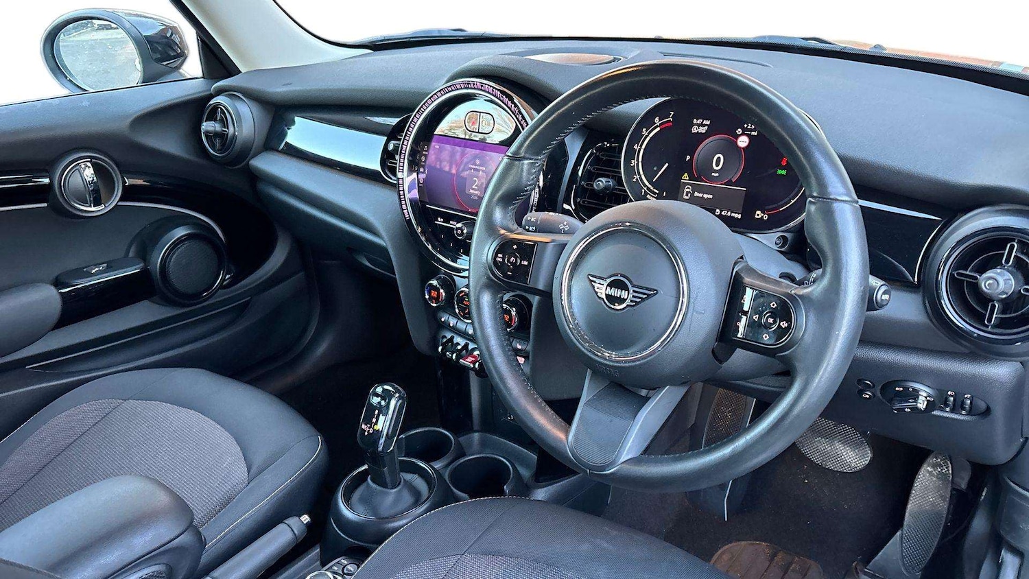 Used MINI Hatch 2023 for sale - 77093401: Photo 8