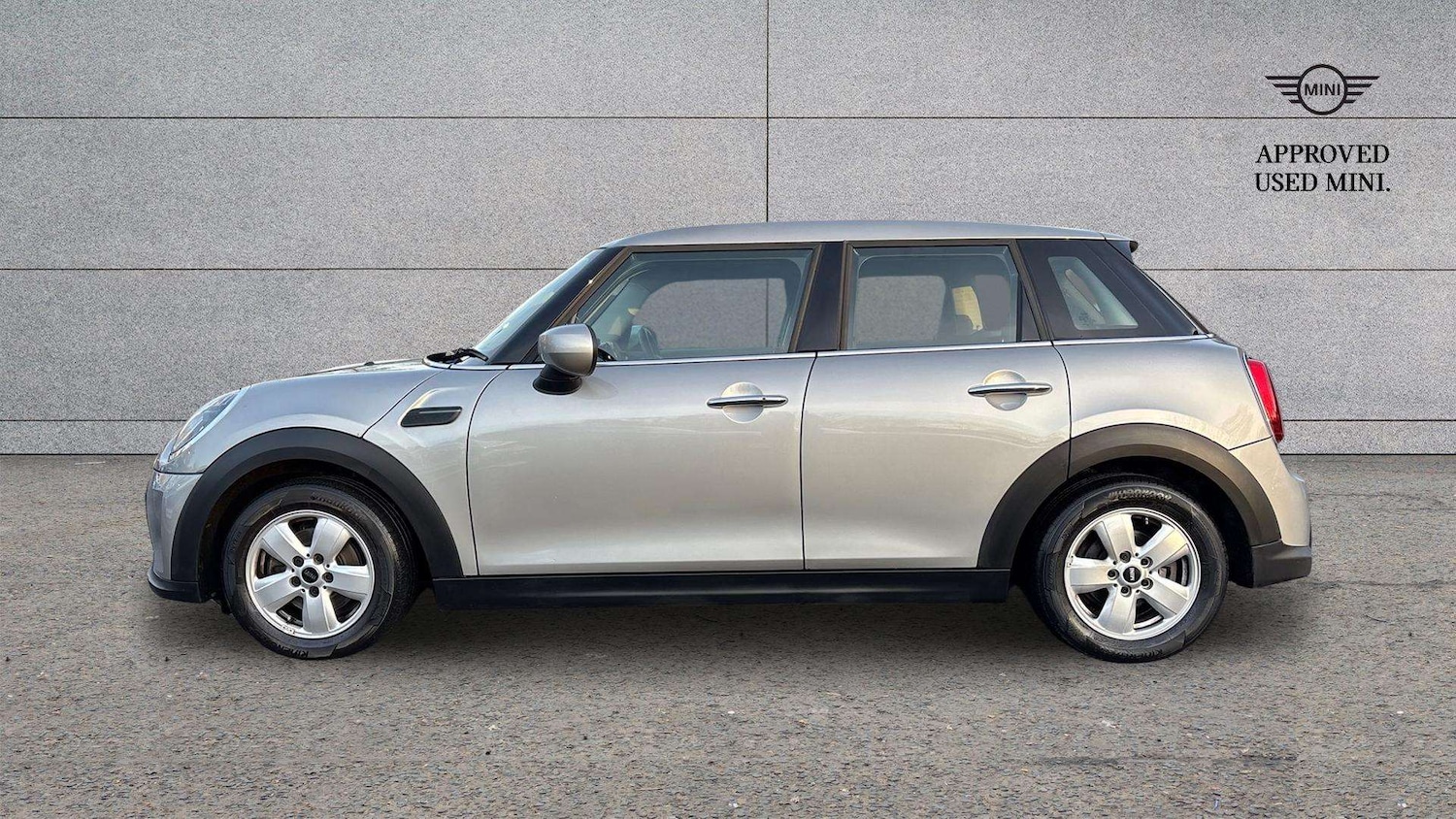 Used MINI Hatch 2023 for sale - 77361419: Photo 5