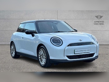 2024 - 160kW SE Classic 54kWh 3dr Auto