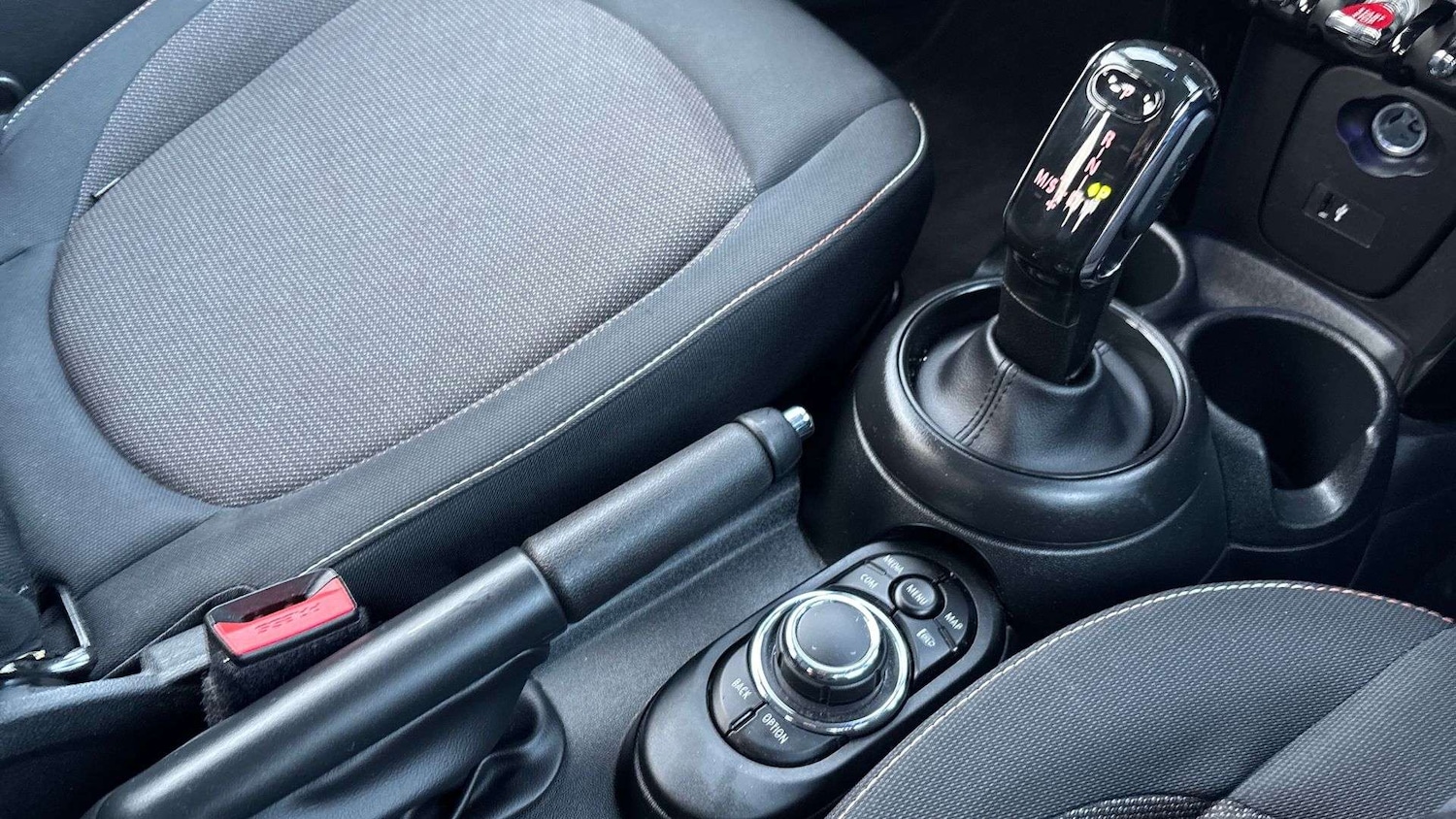 Used MINI Hatch 2023 for sale - 78104169: Photo 12