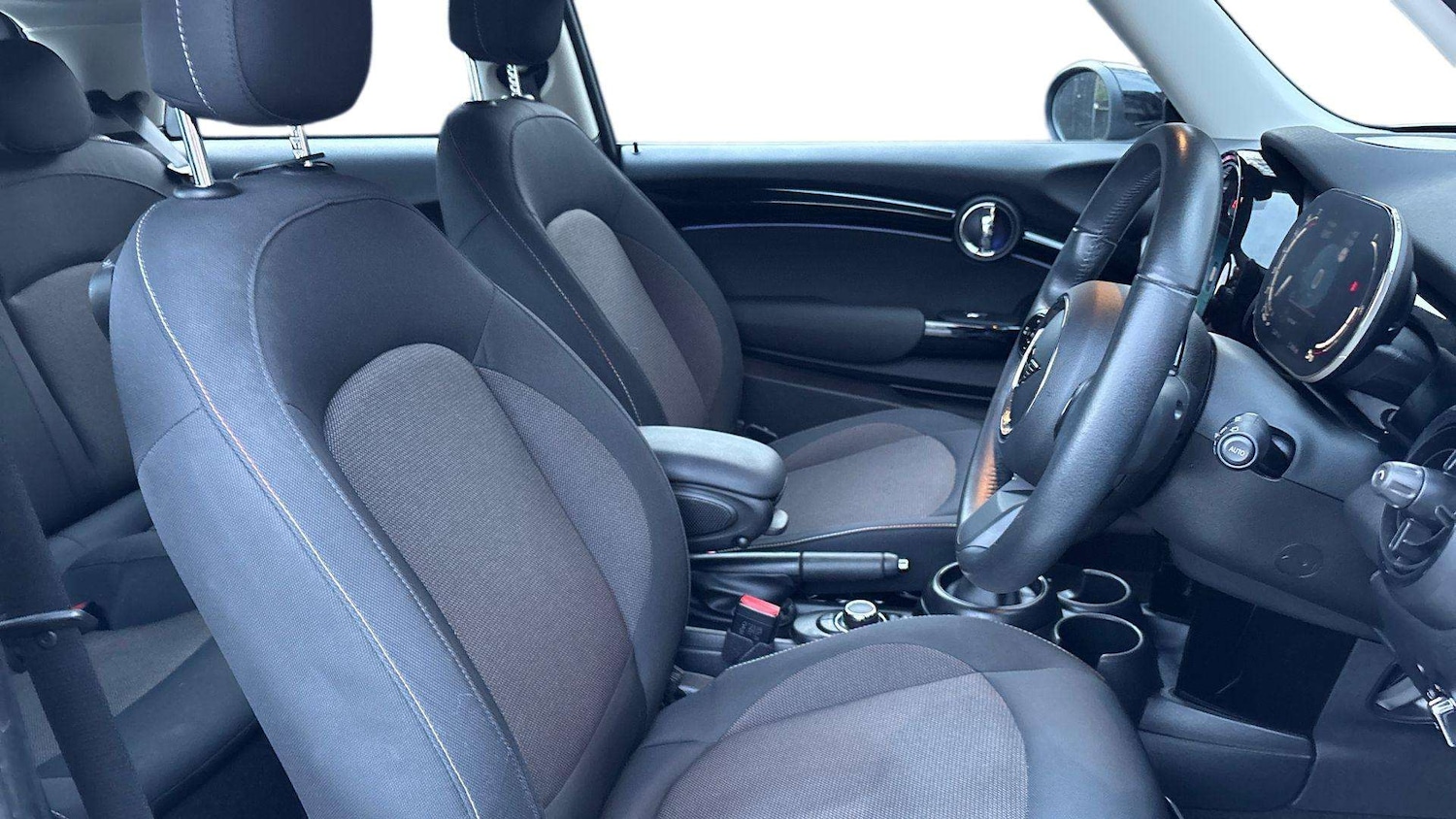 Used MINI Hatch 2023 for sale - 78104169: Photo 13