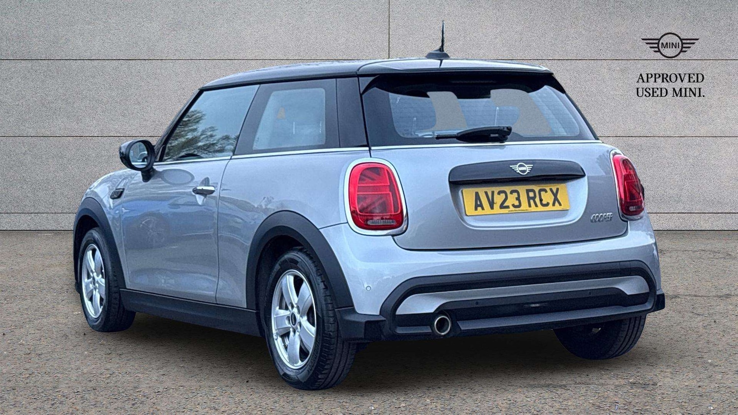 Used MINI Hatch 2023 for sale - 78104169: Photo 2