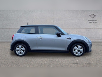 Used MINI Hatch 2023 for sale - 78104169: Photo