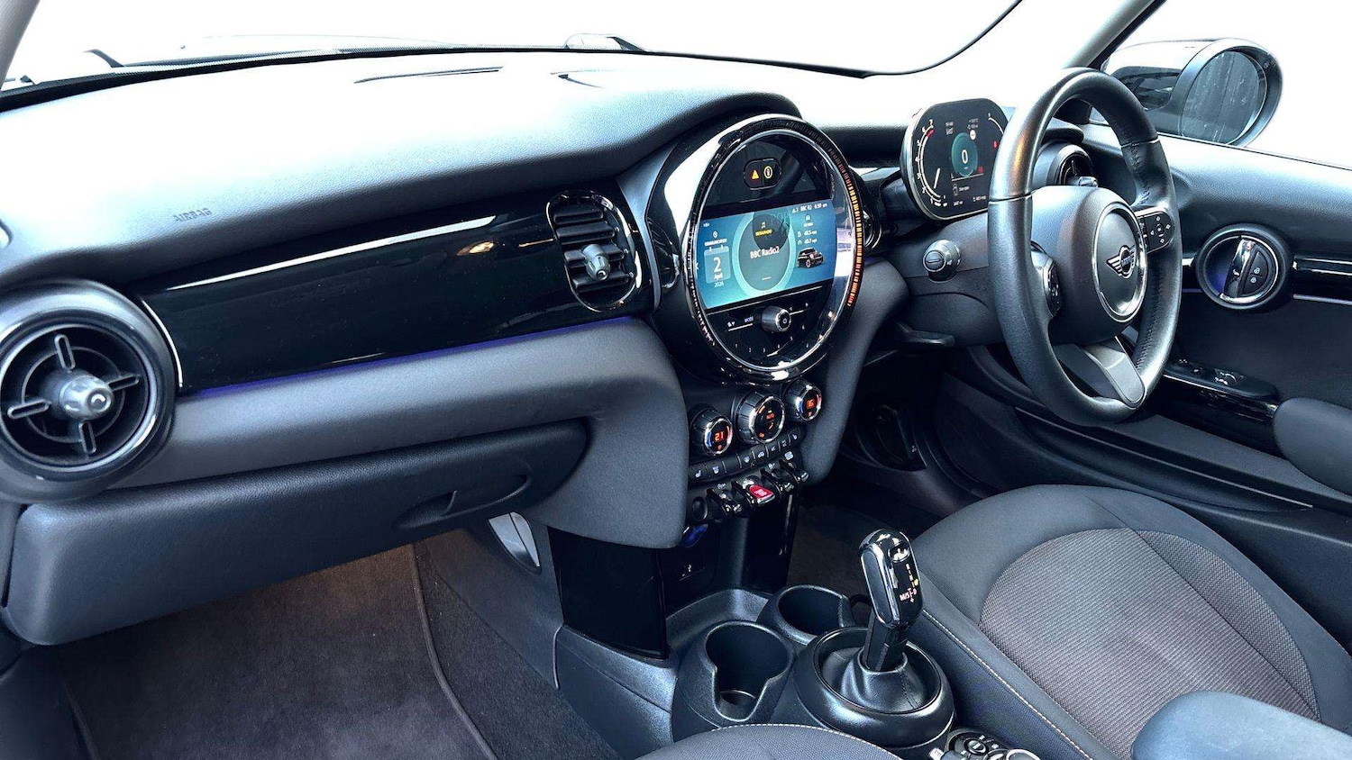 Used MINI Hatch 2023 for sale - 78104169: Photo 9