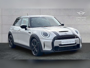 Used MINI Hatch 2021 for sale - 78937359: Photo