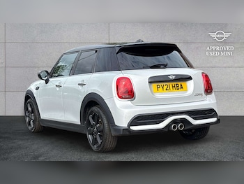 Used MINI Hatch 2021 for sale - 78937359: Photo