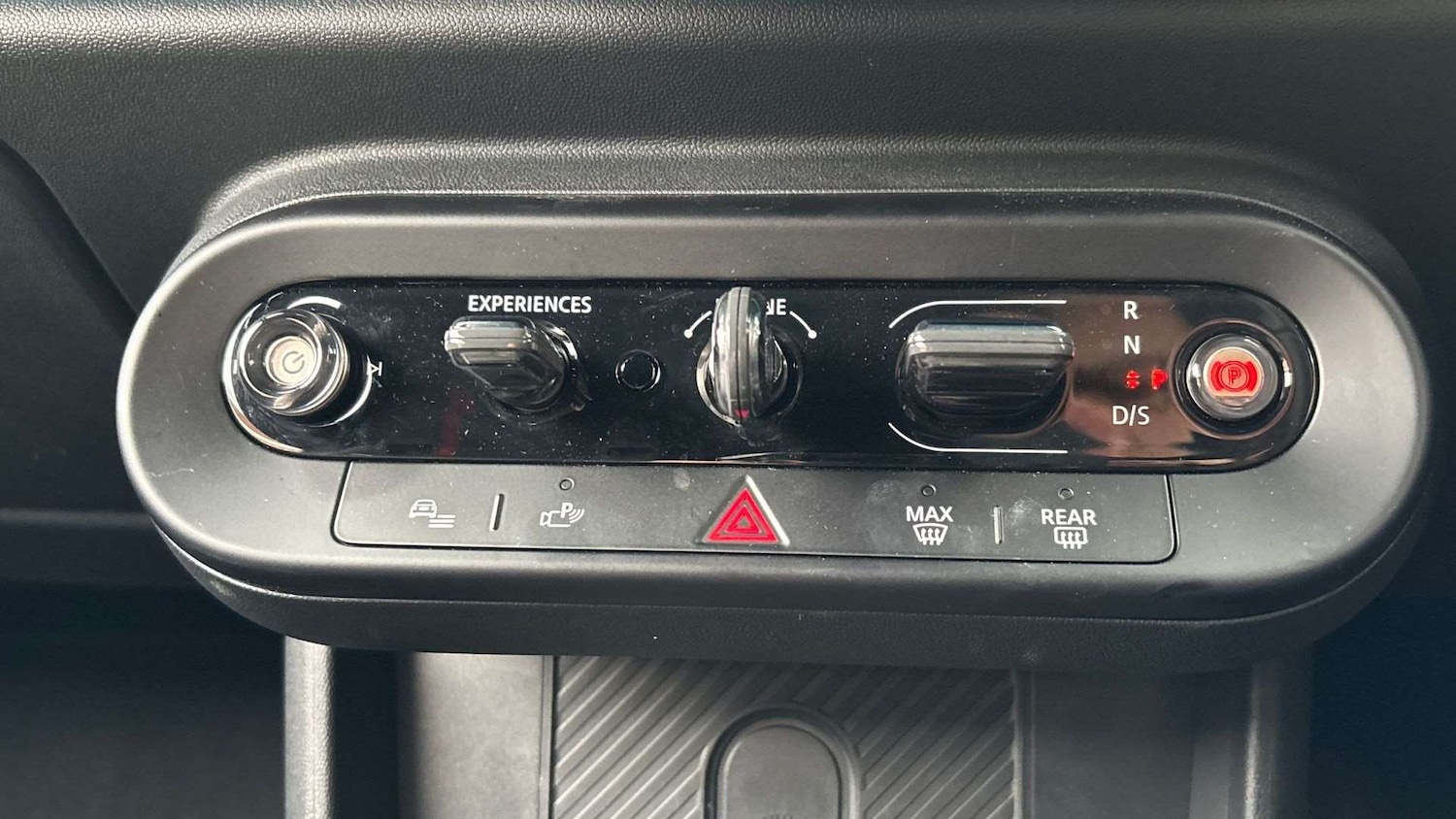 Used MINI Cooper 2025 for sale - 76272239: Photo 12