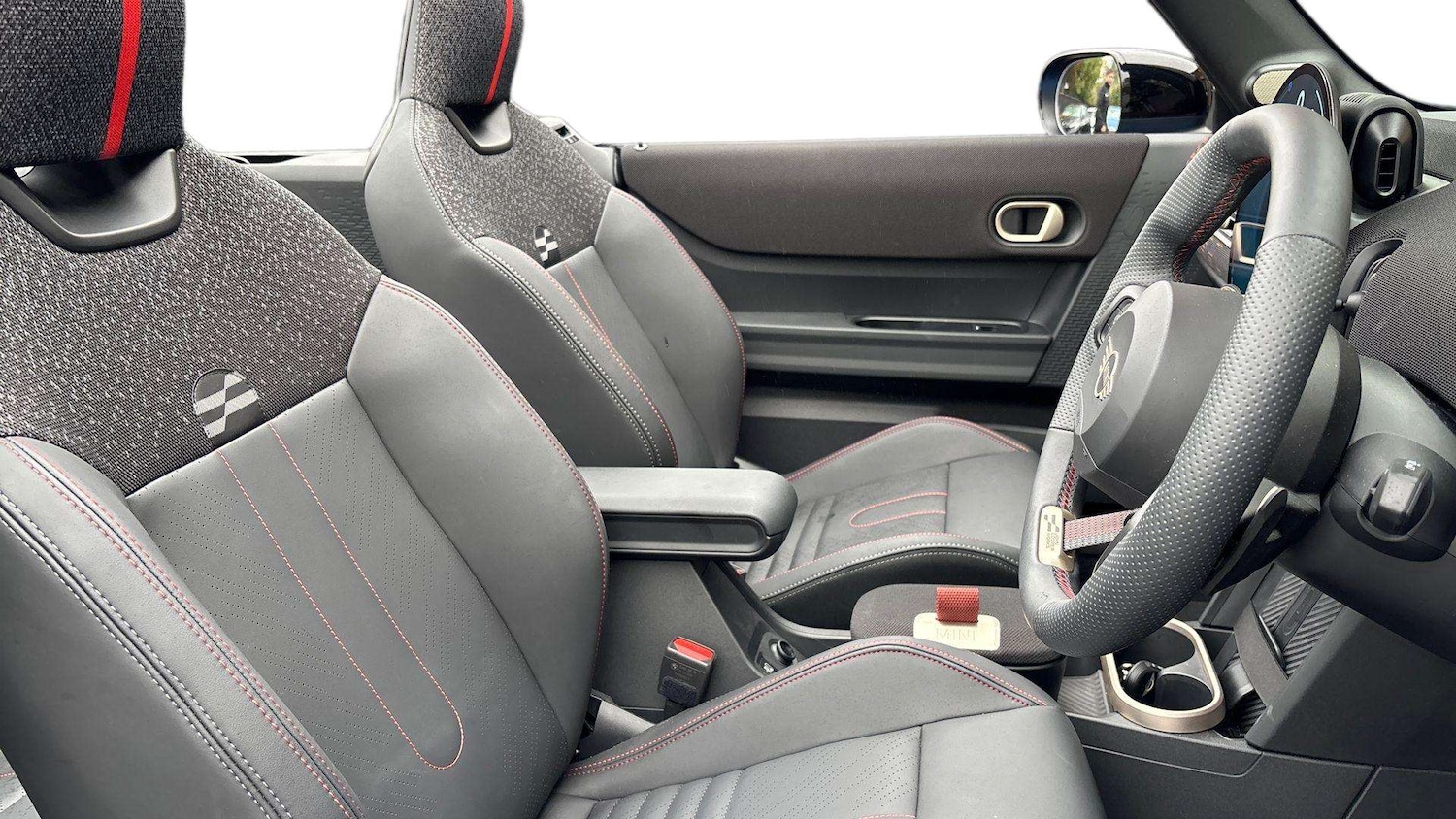 Used MINI Cooper 2025 for sale - 76272239: Photo 13