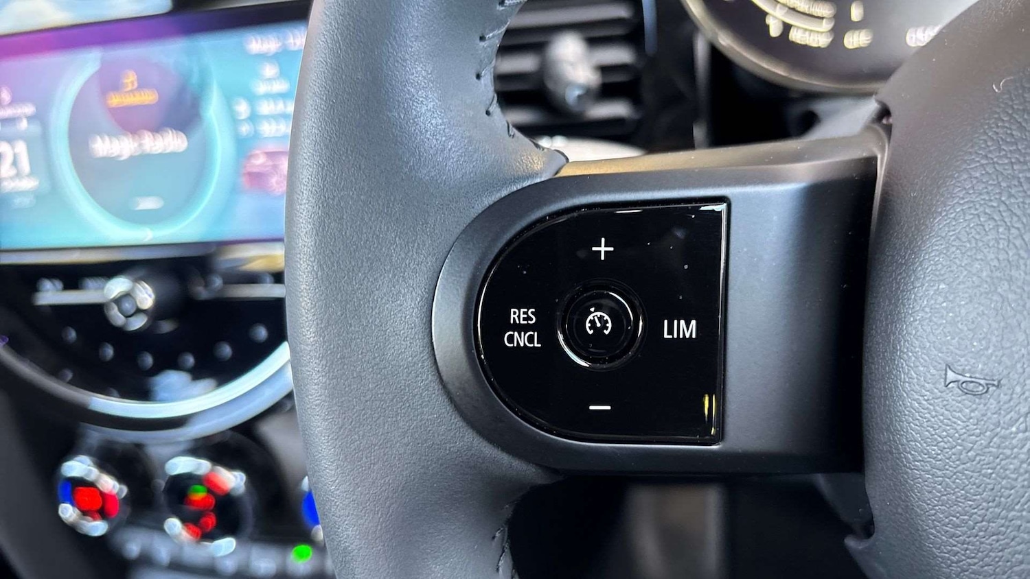 Used MINI Hatch 2023 for sale - 76339580: Photo 22