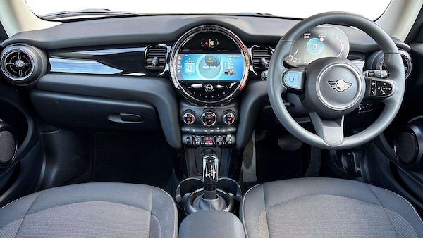 Used MINI Hatch 2023 for sale - 76339580: Photo 6