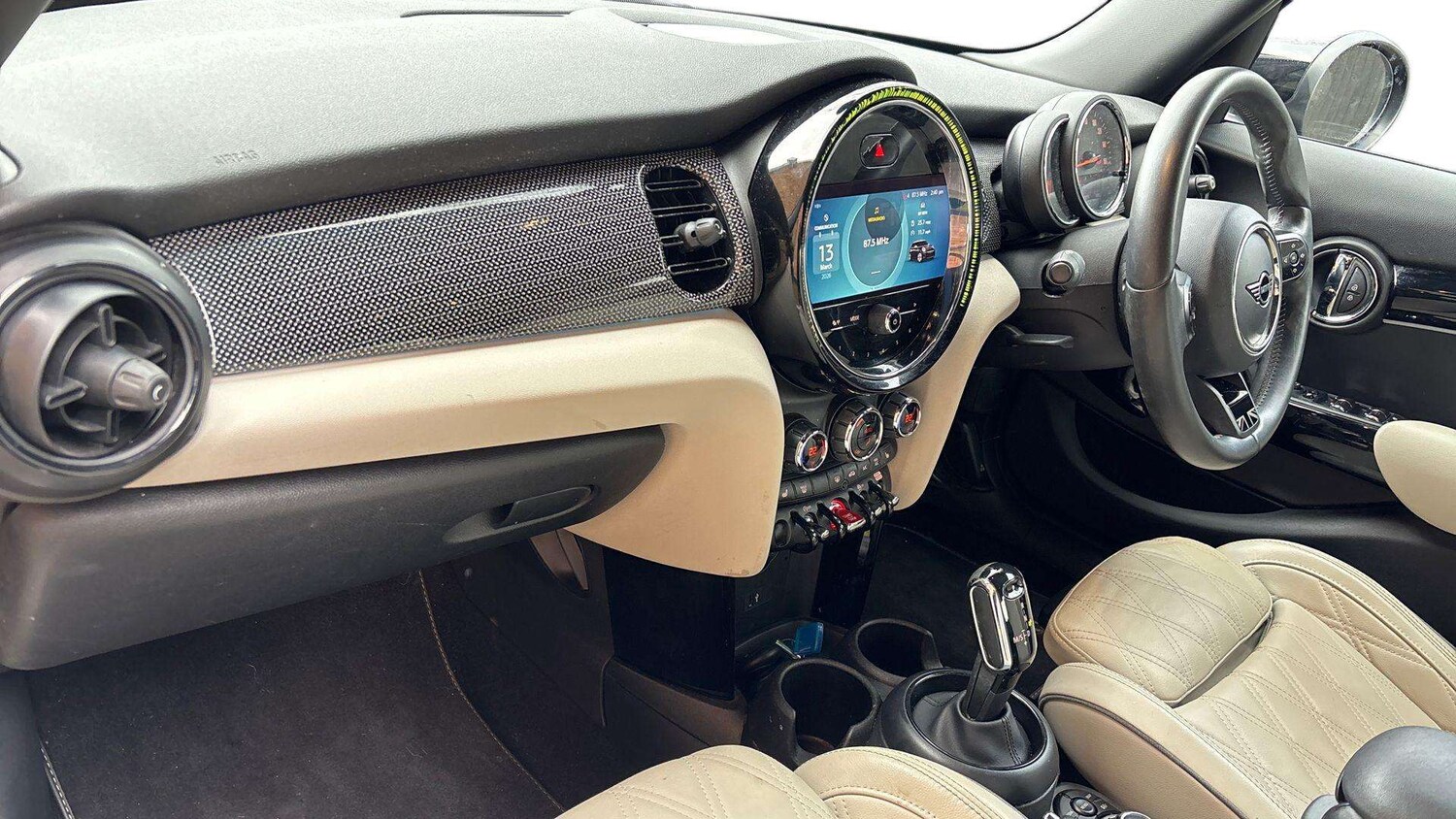 Used MINI Hatch 2022 for sale - 77943139: Photo 9