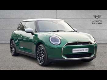 2024 - 160kW SE Exclusive 54kWh 3dr Auto