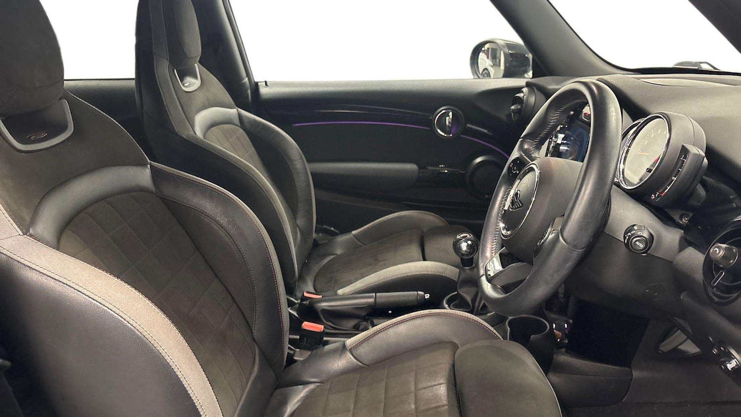 Used MINI Hatch 2021 for sale - 76955271: Photo 13