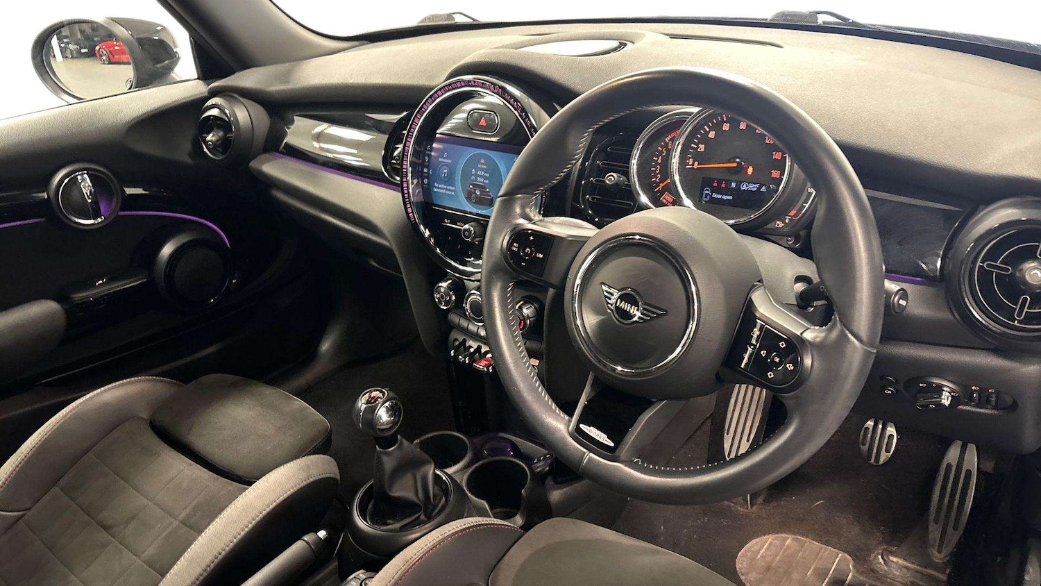 Used MINI Hatch 2021 for sale - 76955271: Photo 8