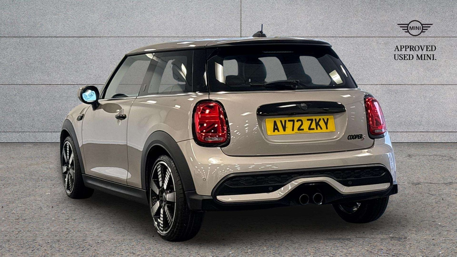 Used MINI Hatch 2022 for sale - 77429151: Photo 2