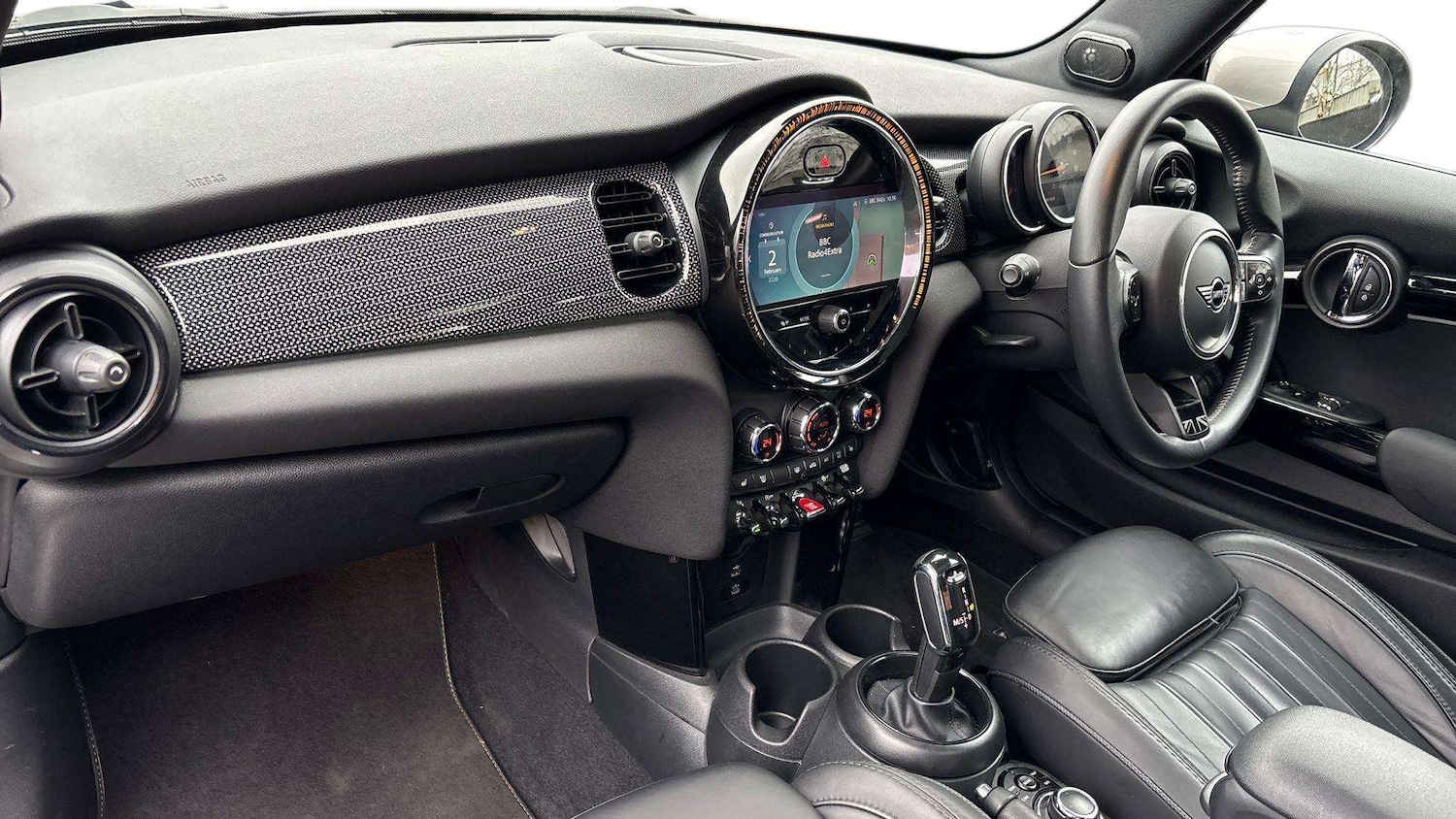 Used MINI Hatch 2022 for sale - 77429151: Photo 9