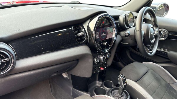 Used MINI Hatch 2022 for sale - 76170064: Photo 8