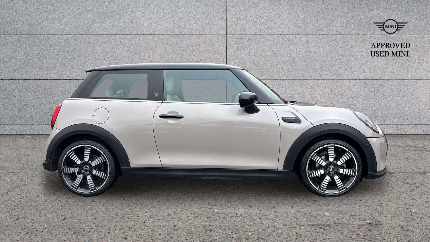 Used MINI Hatch 2022 for sale - 77577184: Photo 4