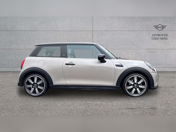 Used MINI Hatch 2022 for sale - 77577184: Photo
