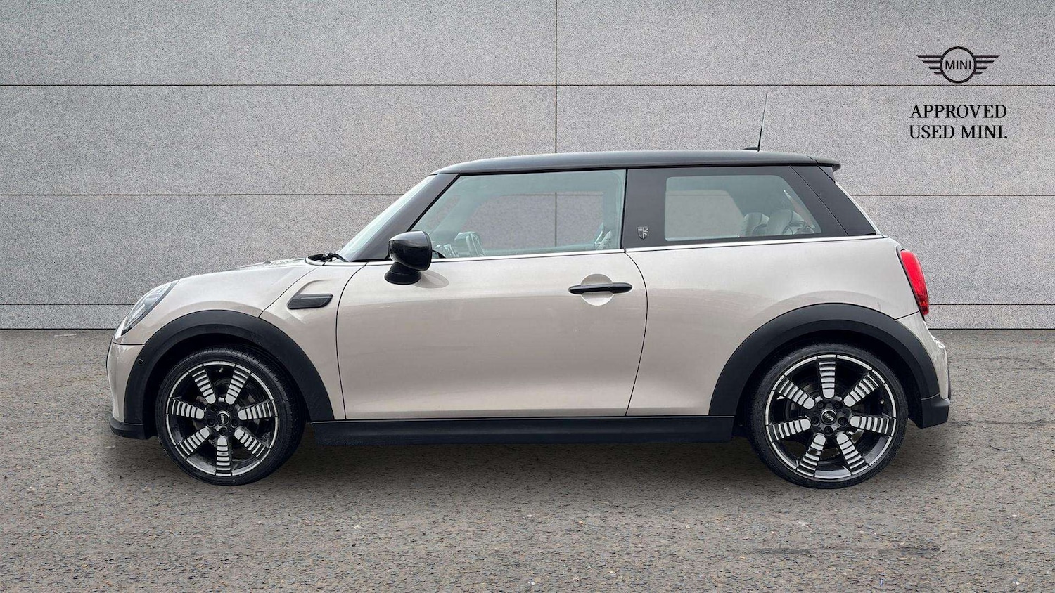 Used MINI Hatch 2022 for sale - 77577184: Photo 5