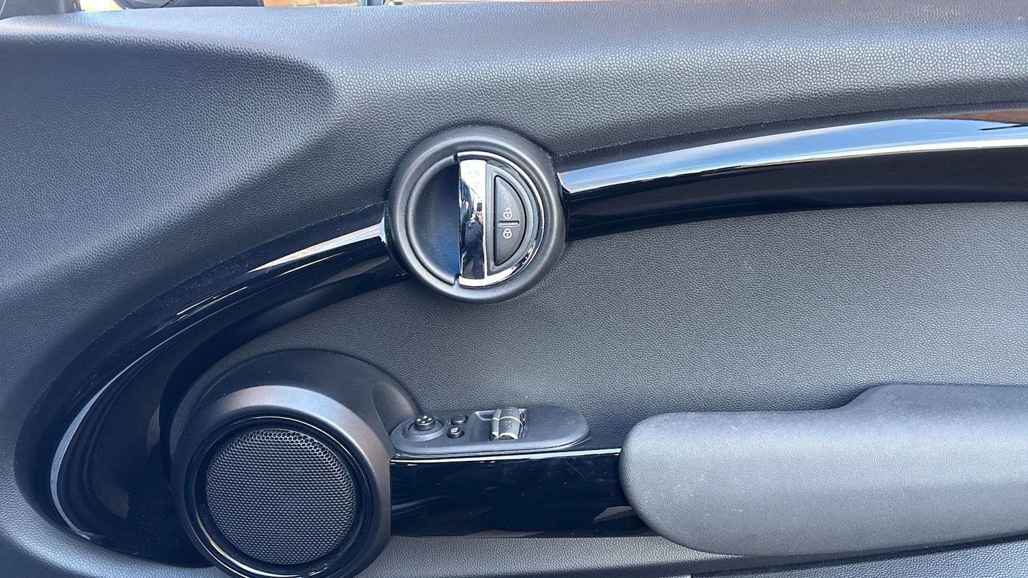 Used MINI Hatch 2020 for sale - 78077212: Photo 27