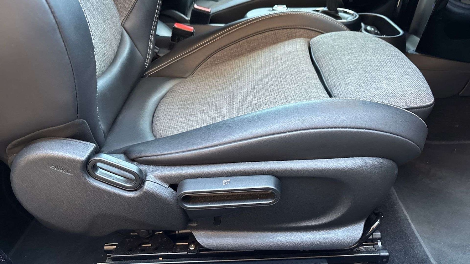 Used MINI Hatch 2020 for sale - 78077212: Photo 28