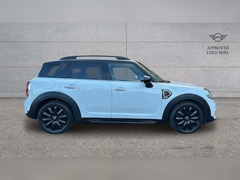 Used MINI Countryman 2018 for sale - 78037900: Photo