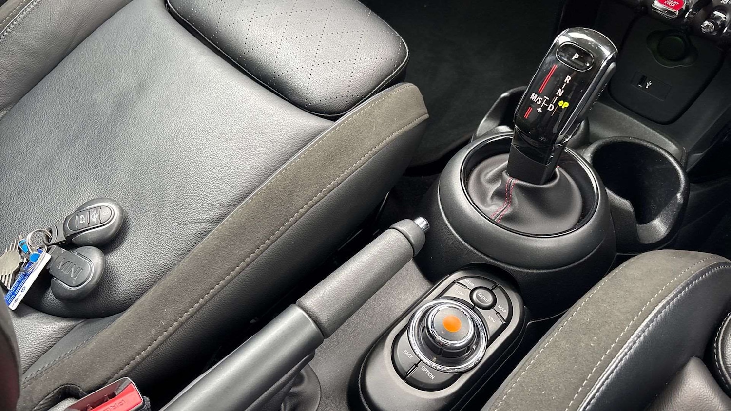 Used MINI Hatch 2019 for sale - 76435737: Photo 12