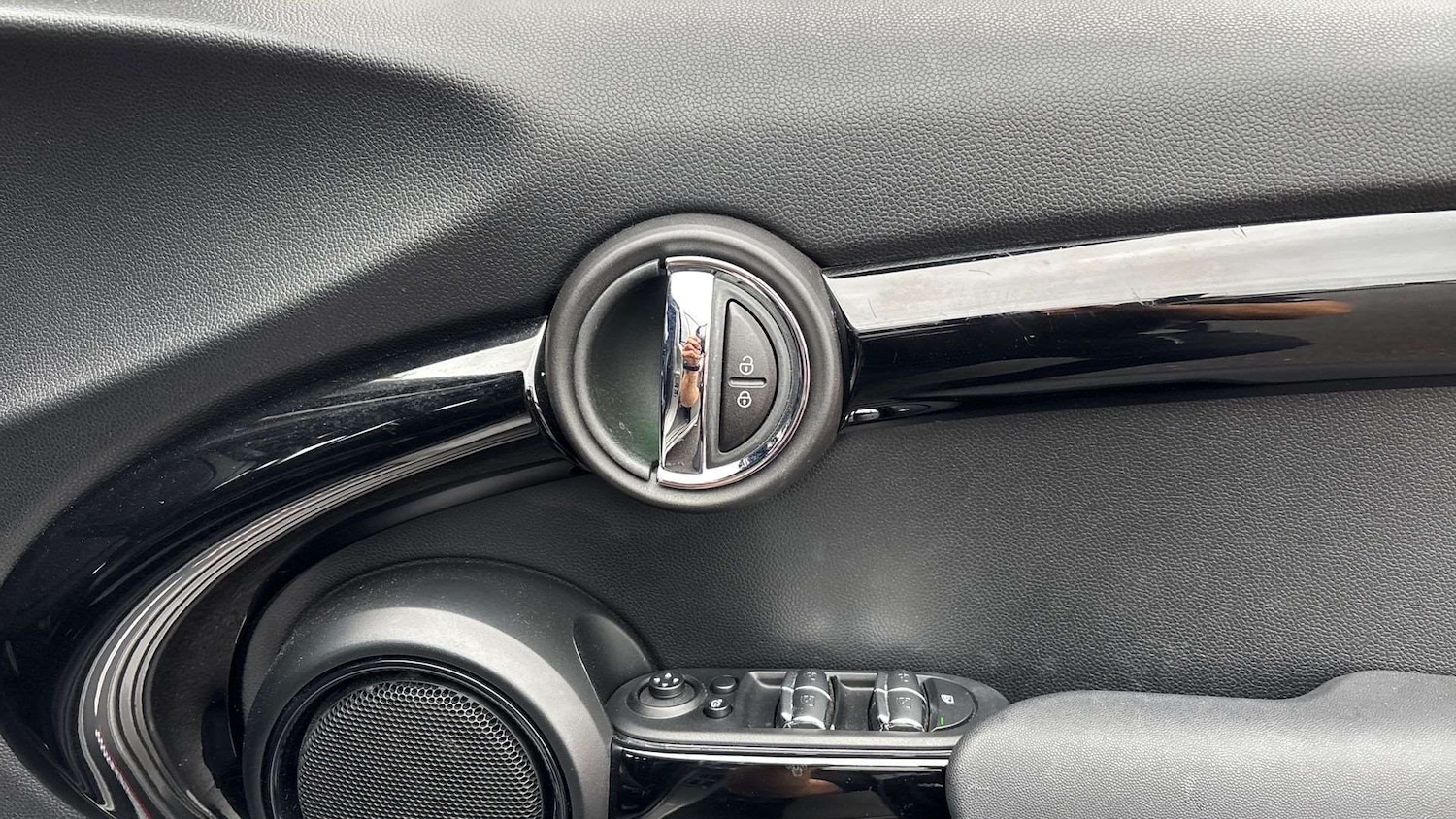 Used MINI Hatch 2019 for sale - 76435737: Photo 27