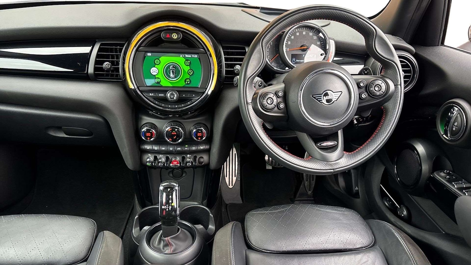 Used MINI Hatch 2019 for sale - 76435737: Photo 7