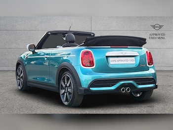 Used MINI Convertible 2023 for sale - 75523109: Photo