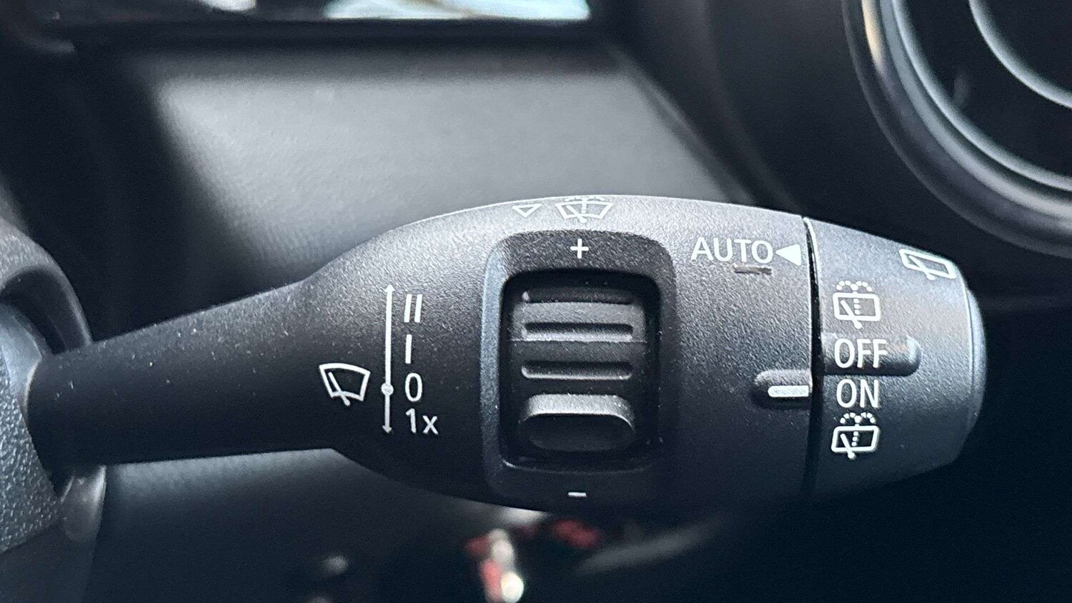 Used MINI Hatch 2022 for sale - 77674652: Photo 30