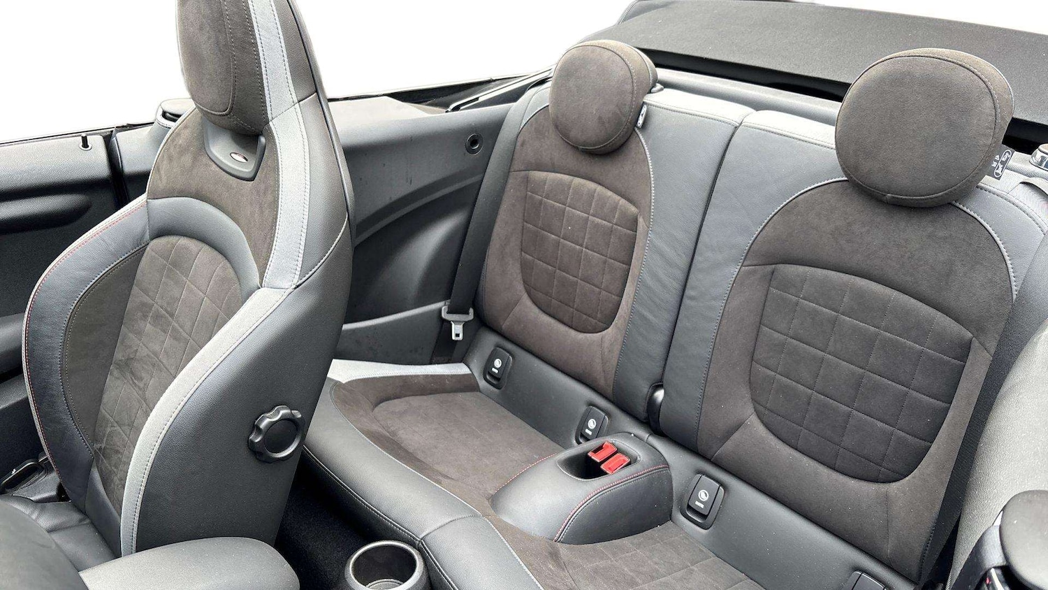 Used MINI Convertible 2020 for sale - 77443418: Photo 14