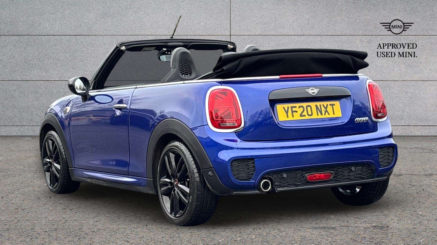 Used MINI Convertible 2020 for sale - 77443418: Photo 2