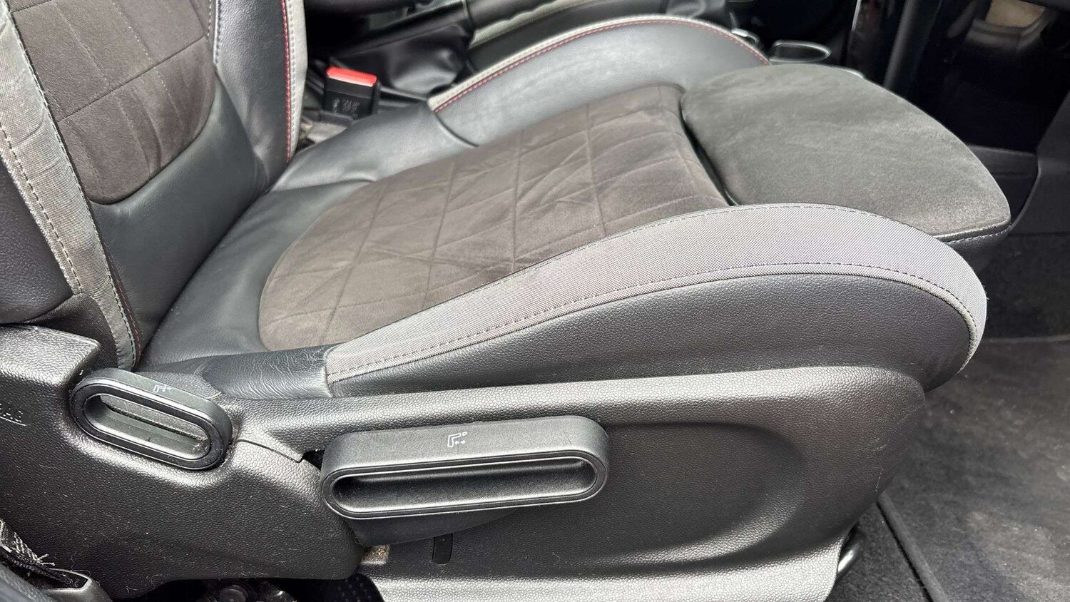 Used MINI Hatch 2021 for sale - 77928746: Photo 28