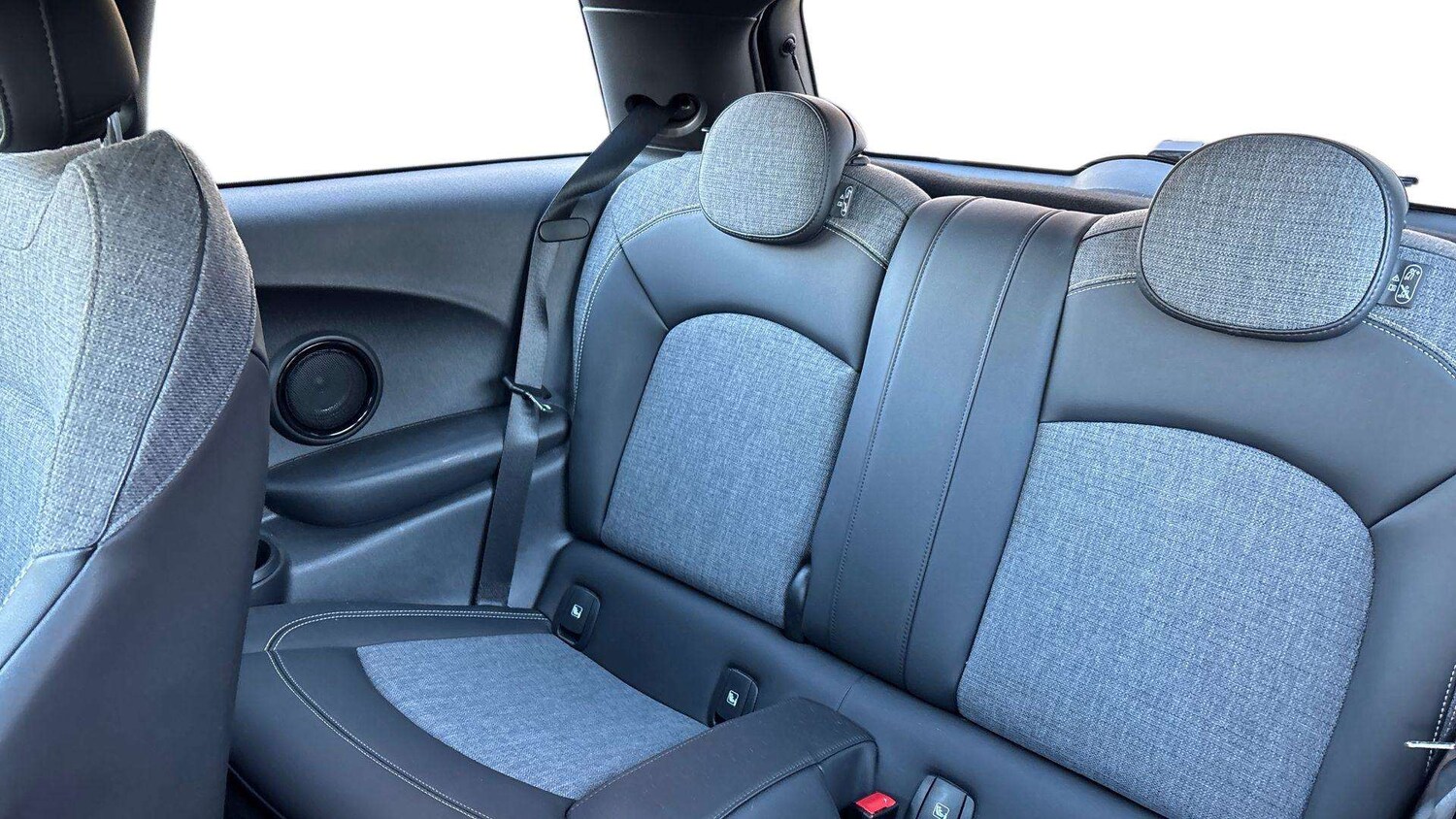 Used MINI Hatch 2022 for sale - 77093333: Photo 14