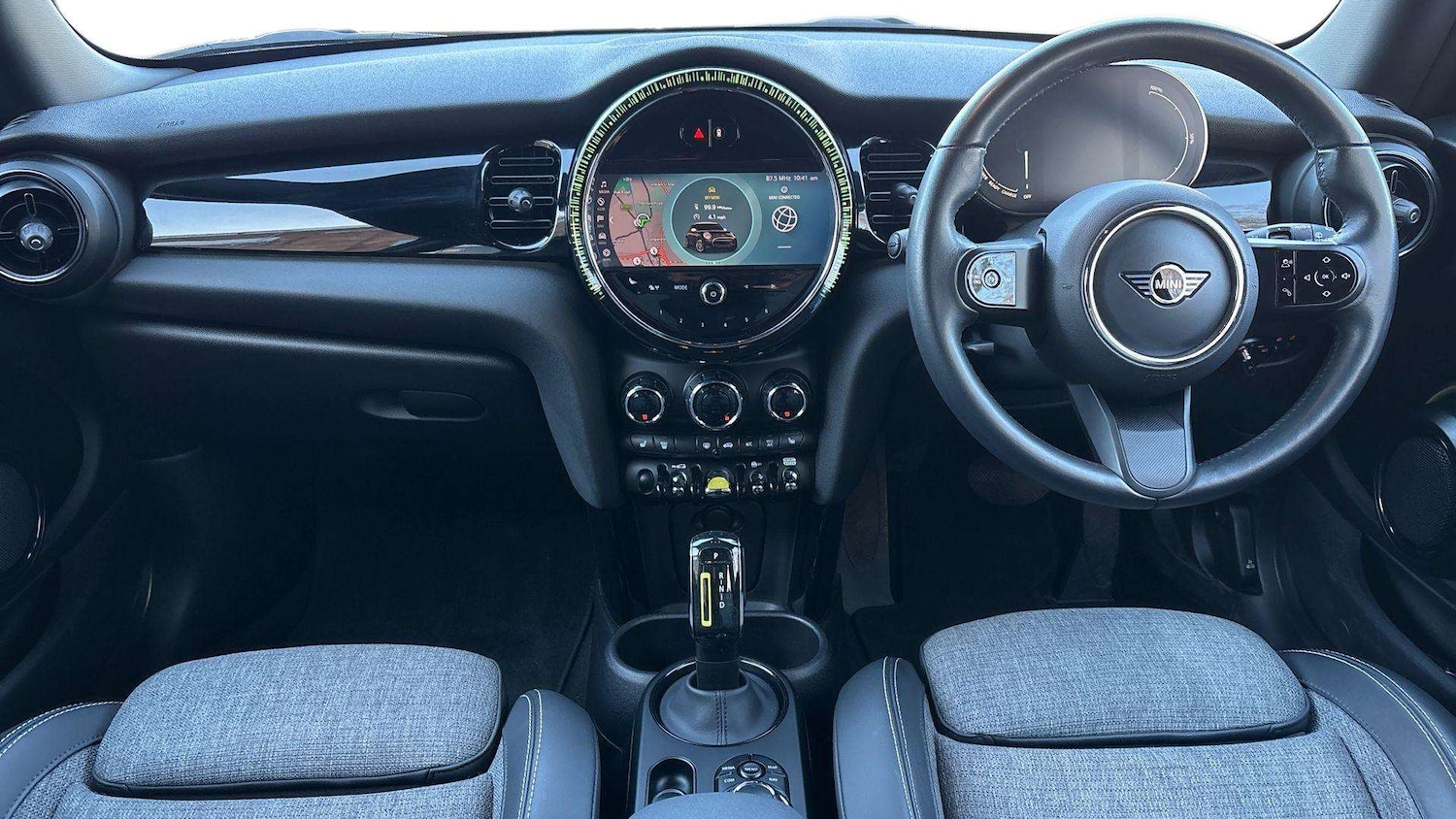 Used MINI Hatch 2022 for sale - 77093333: Photo 6