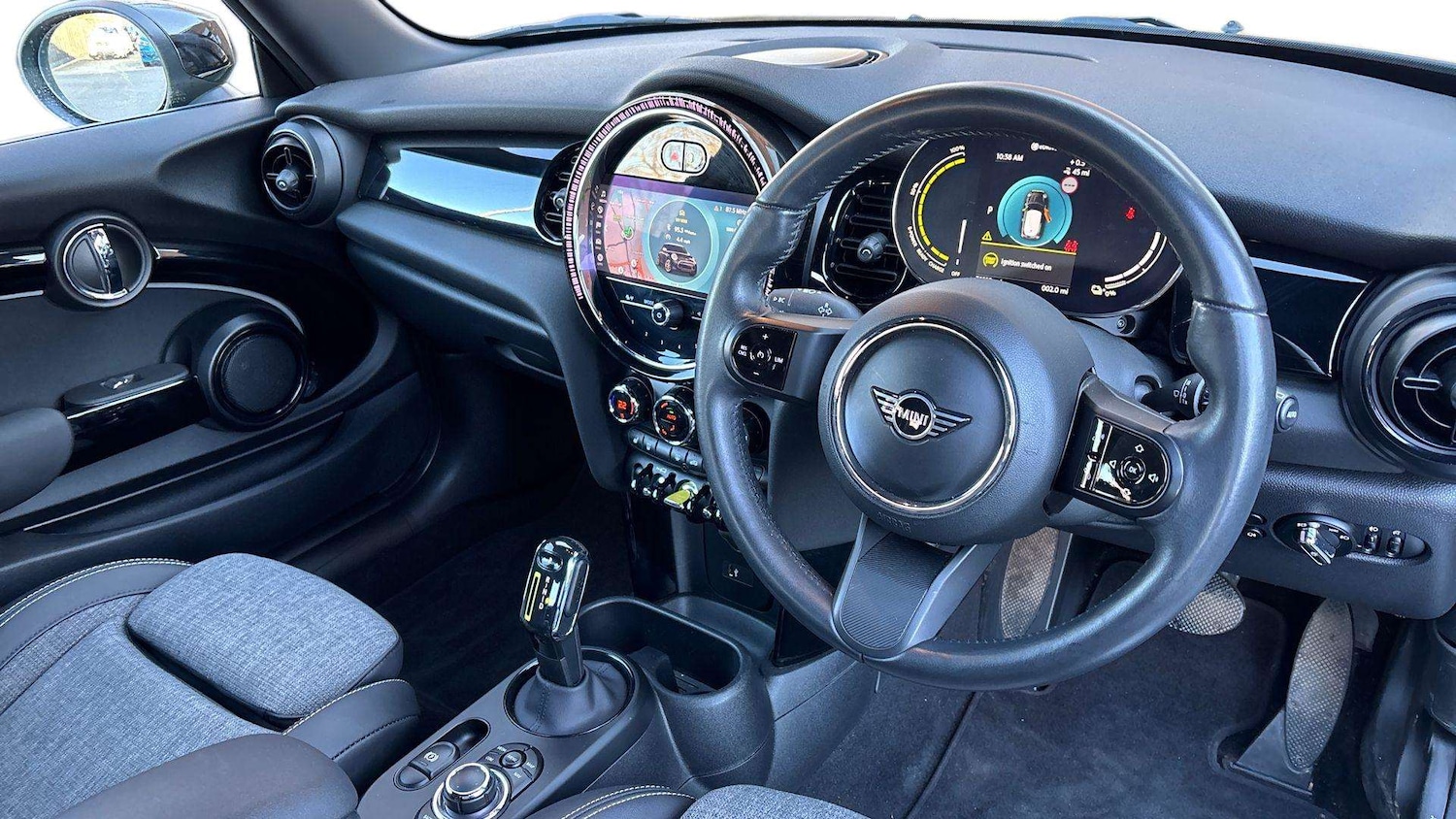 Used MINI Hatch 2022 for sale - 77093333: Photo 8