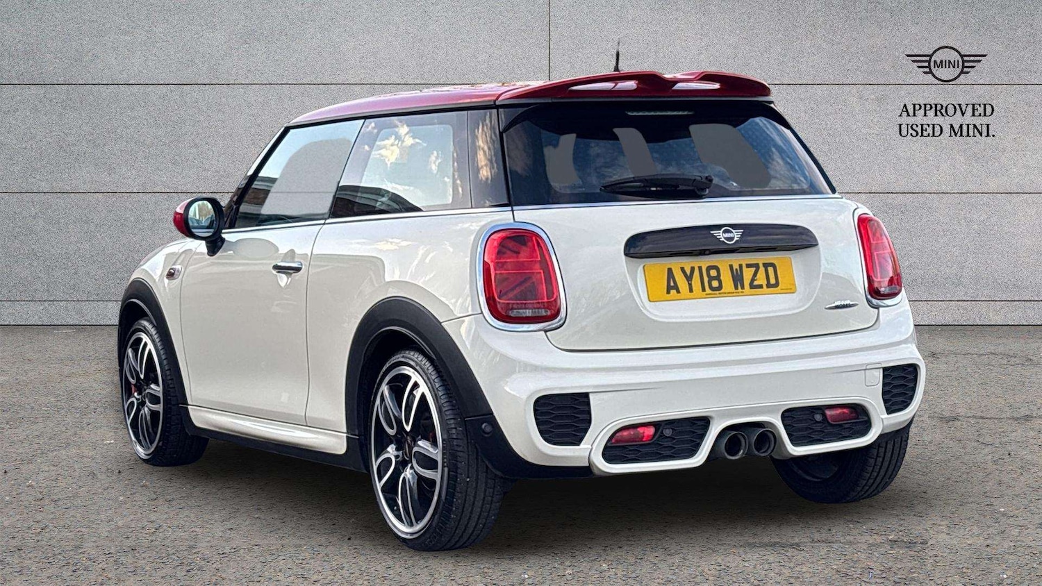 Used MINI Hatch 2018 for sale - 77051473: Photo 2