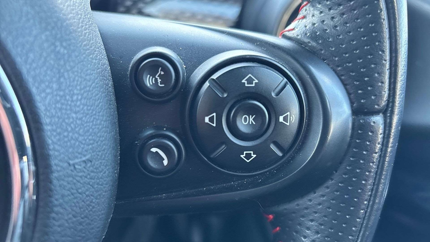 Used MINI Hatch 2018 for sale - 77051473: Photo 23