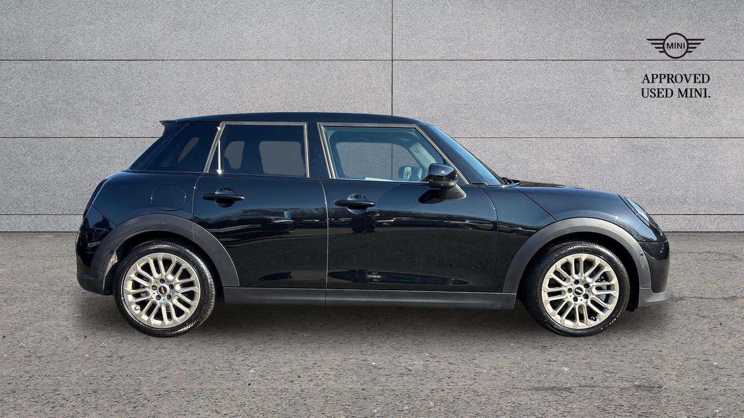 Used MINI Cooper 2025 for sale - 77961073: Photo 4
