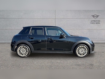 Used MINI Cooper 2025 for sale - 77961073: Photo